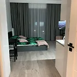 Hanza Tower De Lux Апартаменты