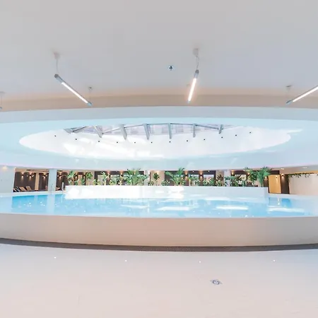 Lägenhet Hanza Tower De Lux