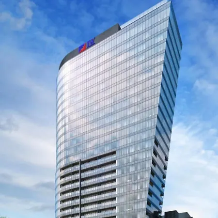 Hanza Tower De Lux