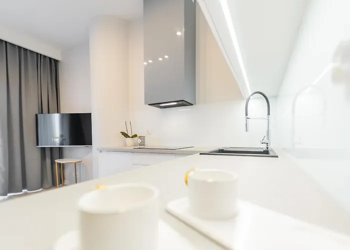 Hanza Tower De Lux *